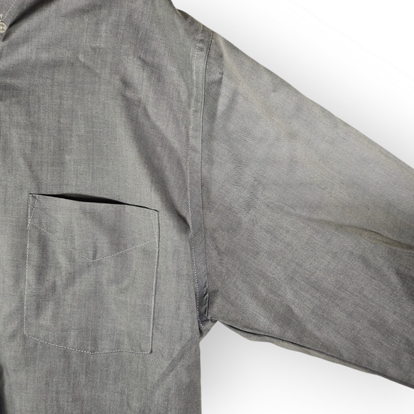 Van Heusen Grey Button-Down Long Sleeved Shirt 34/35 Wrinkle Free - Picture 11 of 12